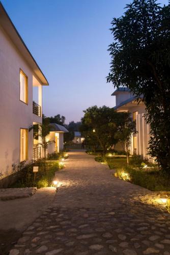 Ramnagar Resort | The White Oak Corbett Spa & Resort