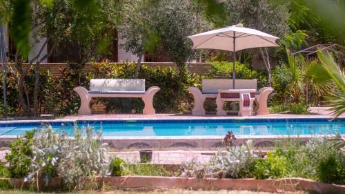 Al-'Amriyah Villa | The White Oasis Family Villa