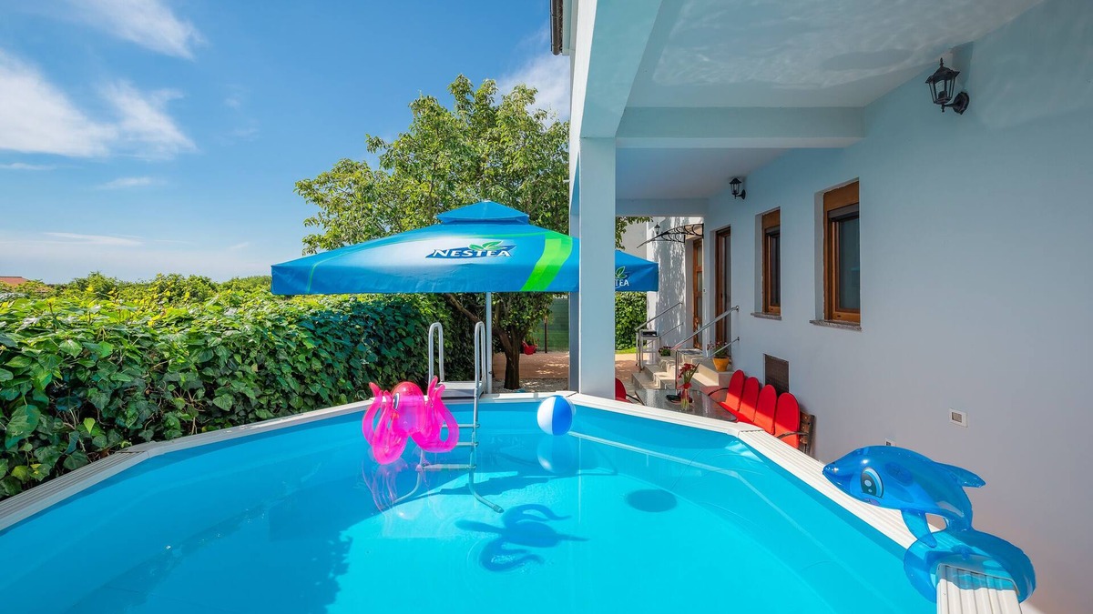 Marcana Apartment | The Willow Garden Apartment House Summer Breeze Apartment