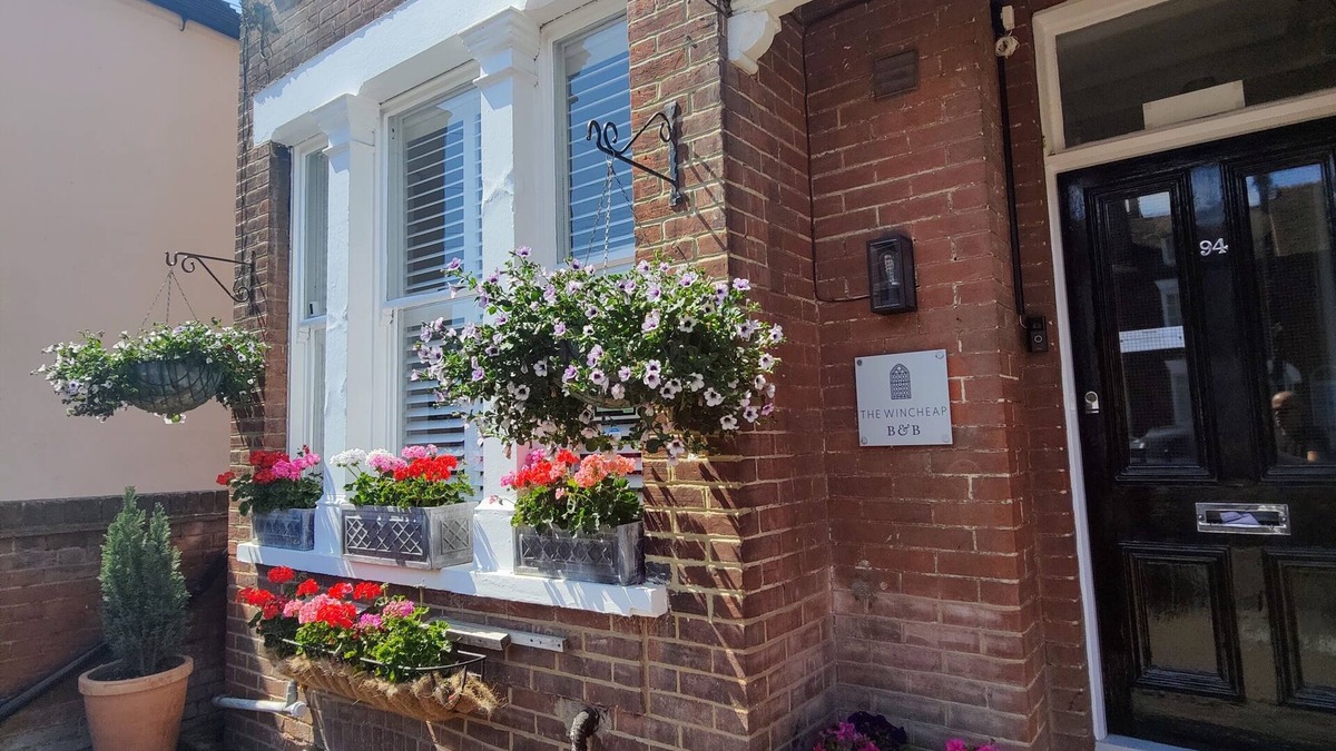 Canterbury Bed & Breakfast | The Wincheap B&B