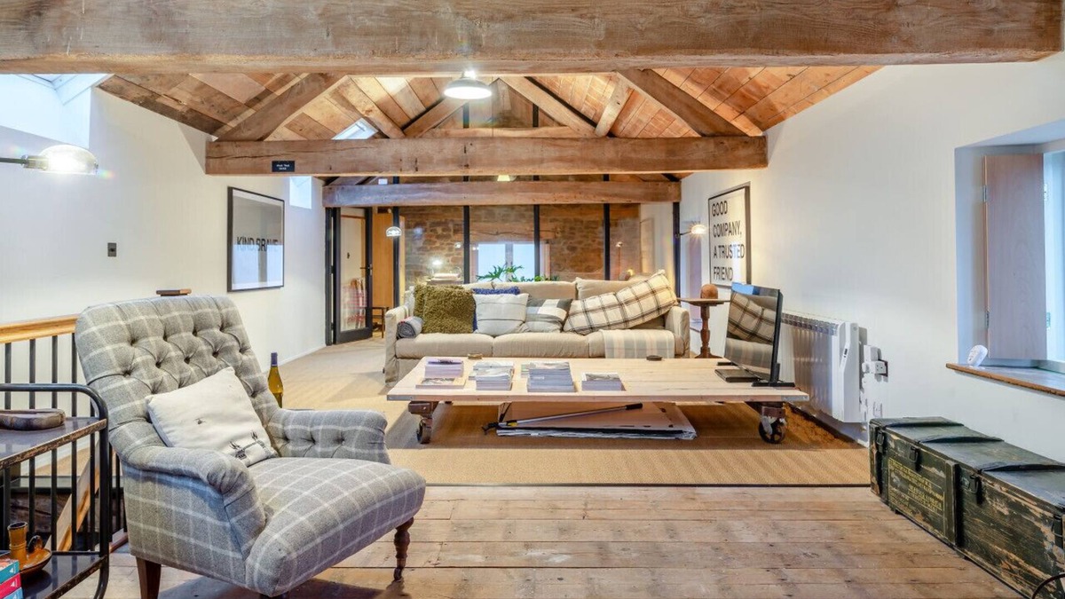 Redbrook House | The Winemaker's Barn