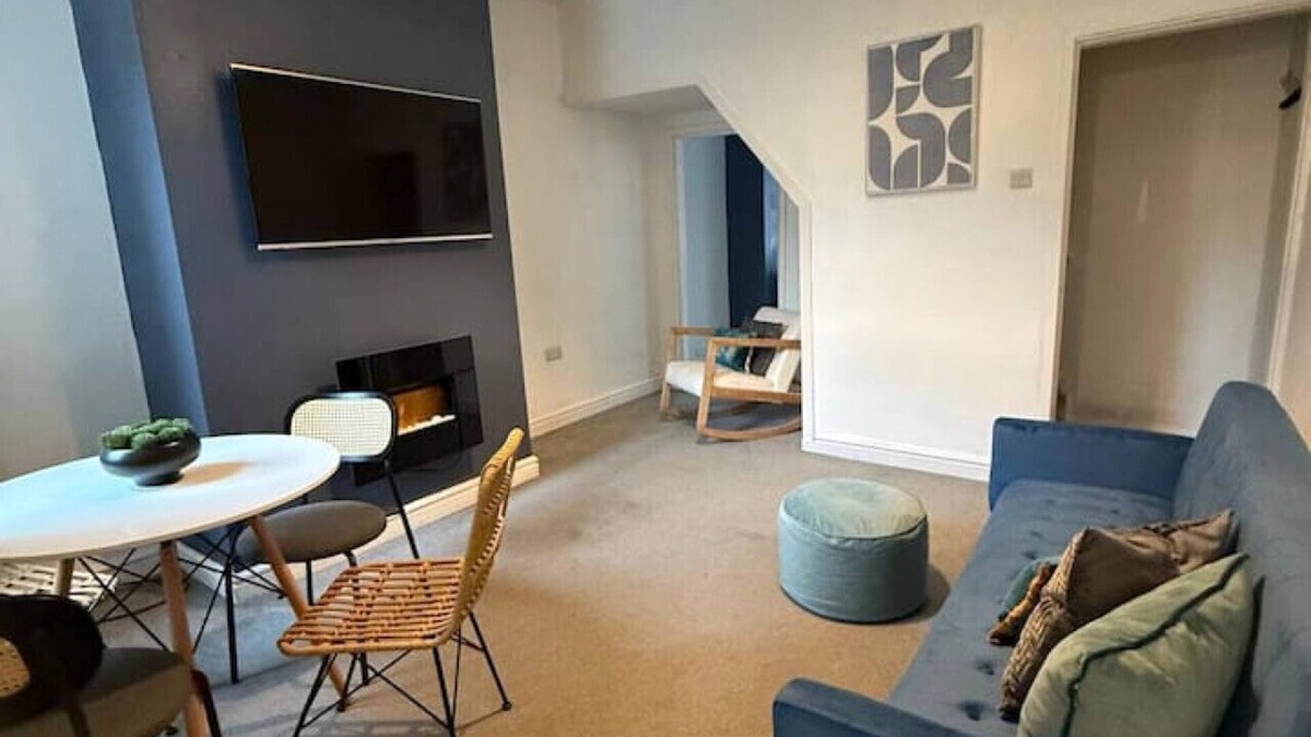 Barrow-in-Furness House | The Wordsworth - Stylish Barrow Abode