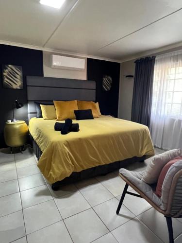 Uvongo Apartment | The Wooden Retreat