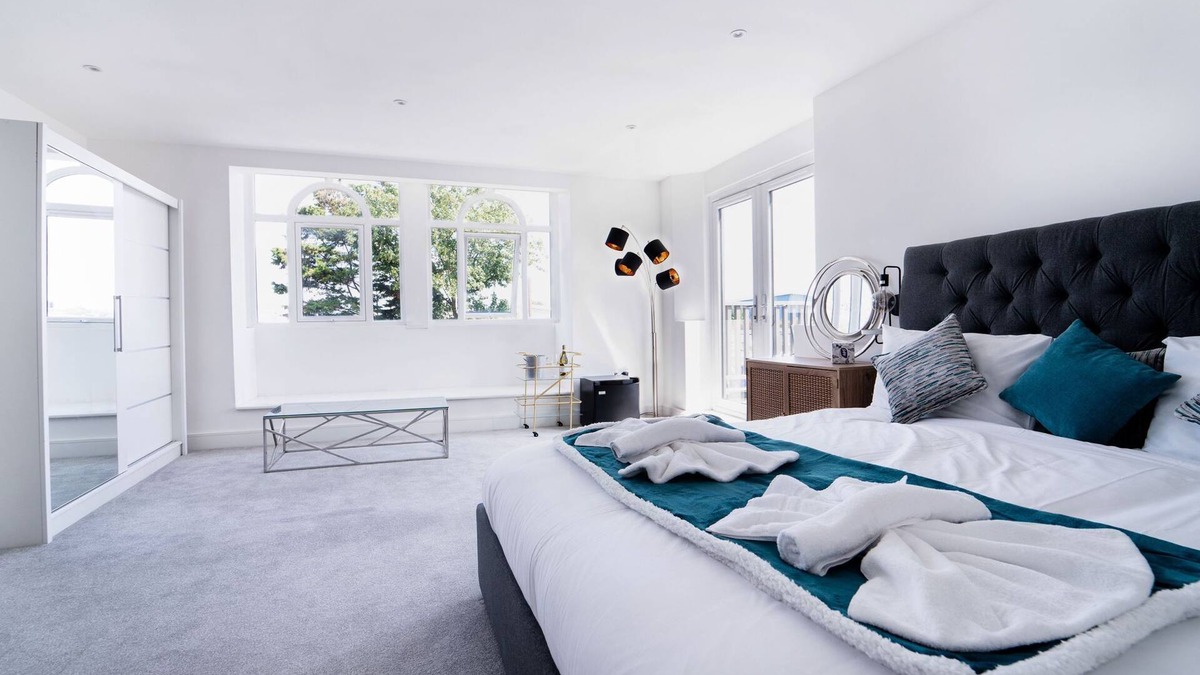 Wimbledon Park Hotel | The Woodman Hotel