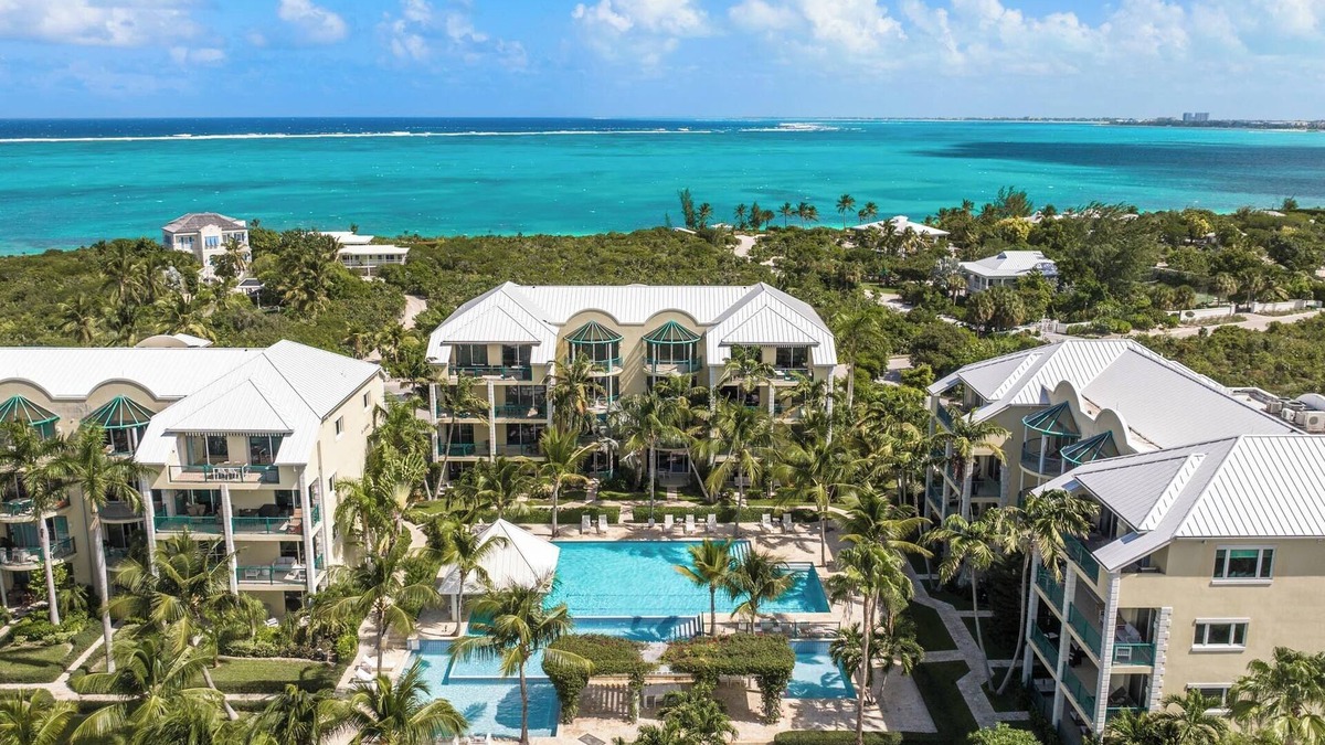 The Bight Condo | The Yacht Club TC