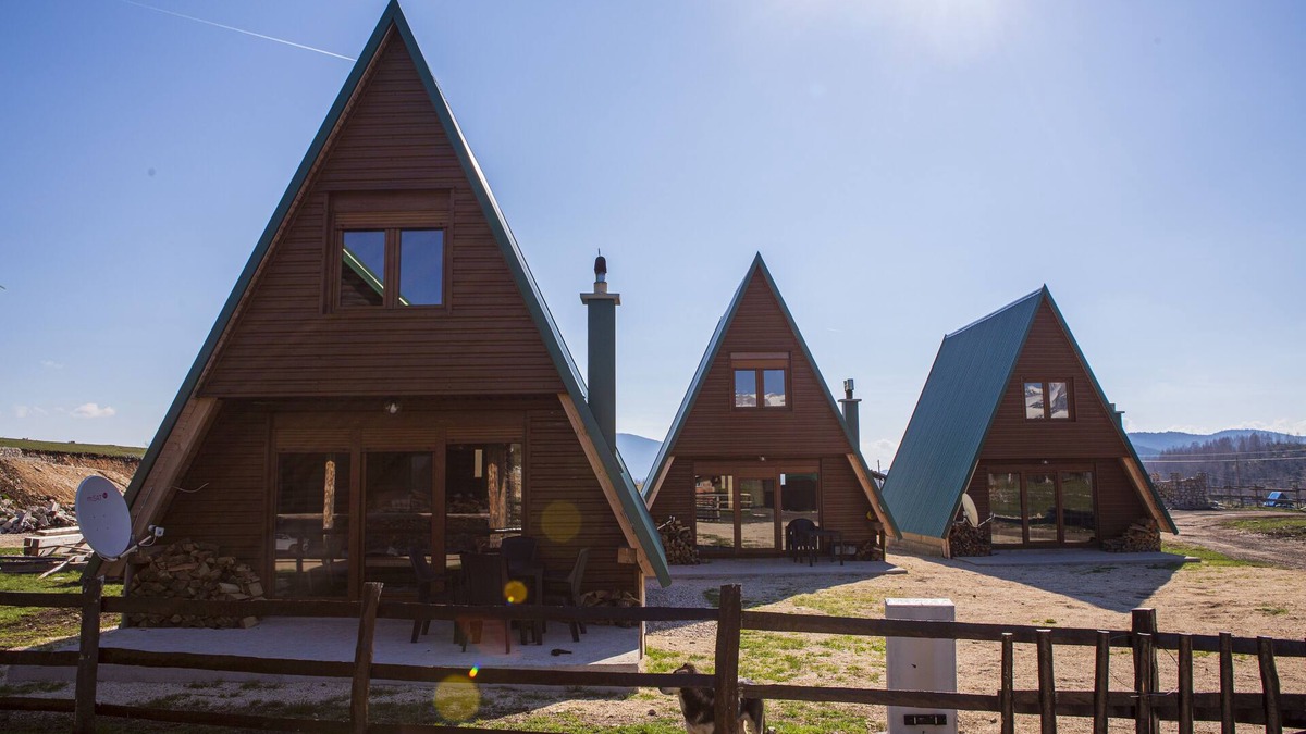 Tepacko Polje House | The Zabljak Mountain Lodge