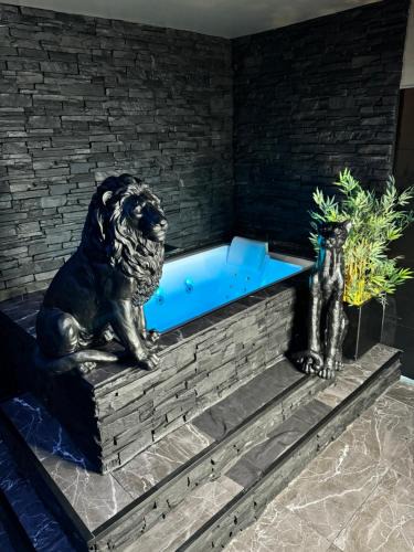Coignieres Apartment | TheFloor - Loft Ombre D'Ébene & jacuzzi privé