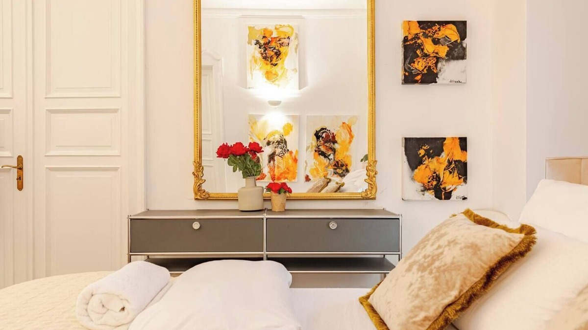 Altbogenhausen Apartment | TheGallery Suiten