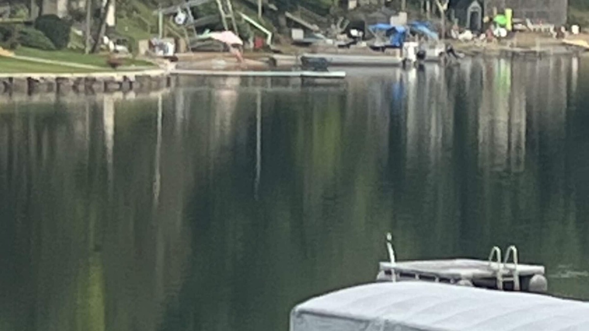 Sister Lakes Cabin | There are 1 home on this property. Rental property is for green cottage