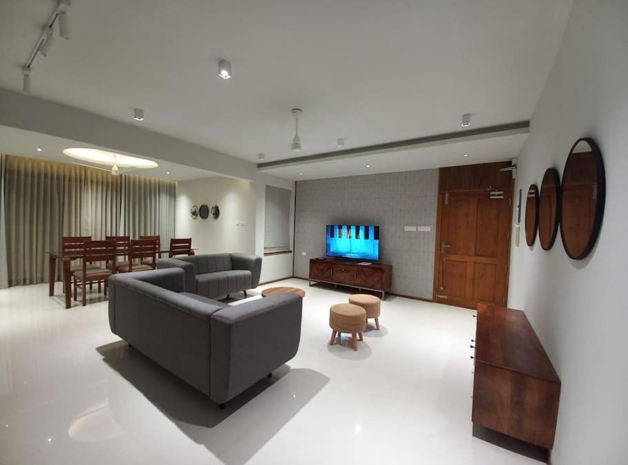 Veliyathunadu Apartment | thereflections4b