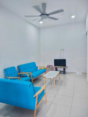 Kijal House | TheREHAT Homestay Kijal Terengganu