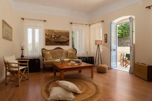 Paleopolis Apartment | Theros Home Andros