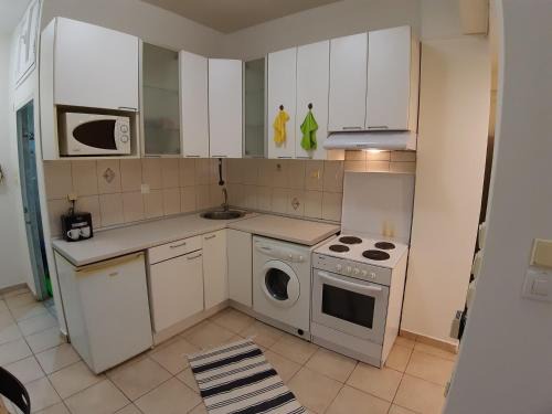 Thessaloniki City Centre Apartment | Thessaloniki Center Studio