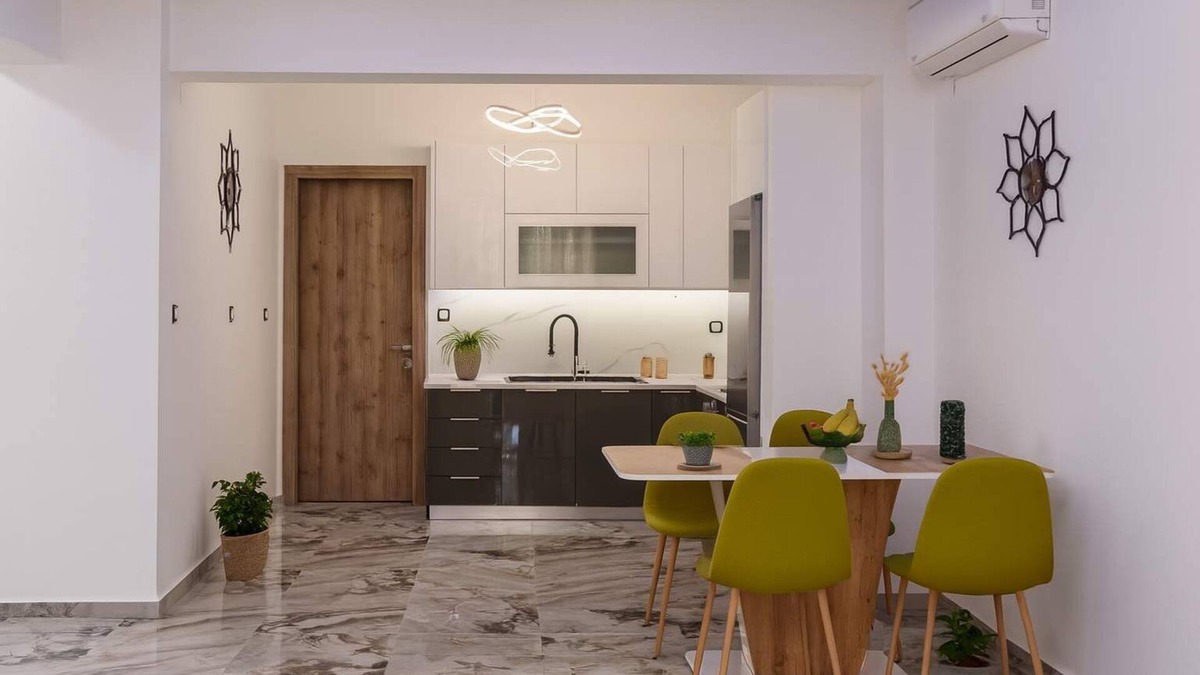 Ampelokipoi-Menemeni Apartment | Thessaloniki Luxe Suite, Achilles' Private Getaway