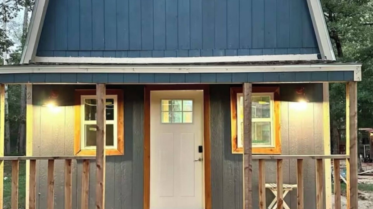 Zavalla Cabin | TheWestStay 2.0 Cozy cabin with WiFi and AC in Zavallan4 miles to the boat ramp
