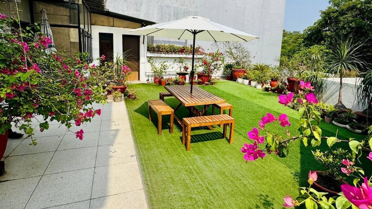 South Extension Bed & Breakfast | Thikana