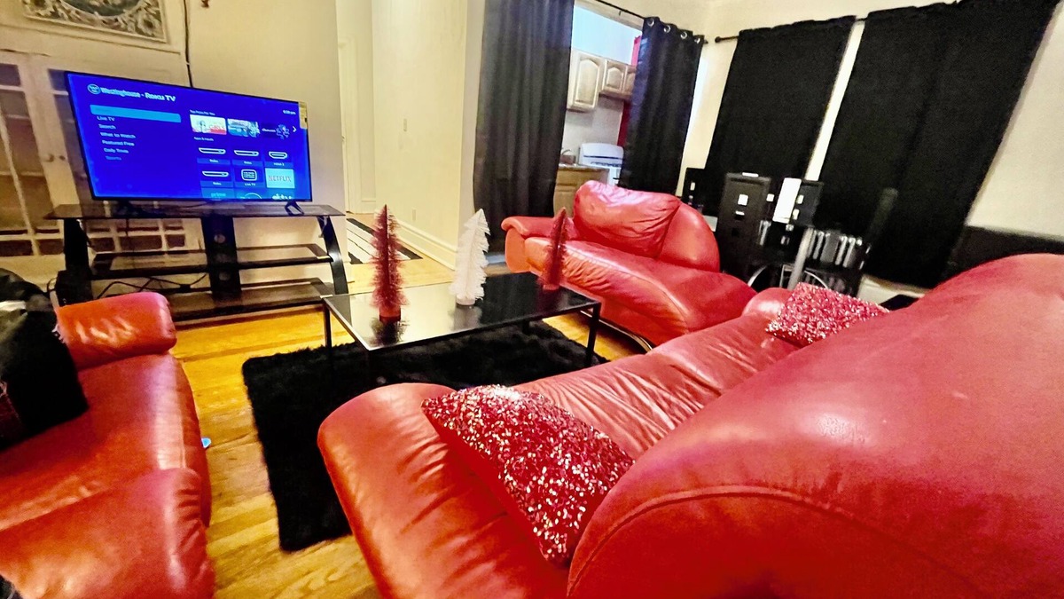 Irvington Apartment | Third Floor Comfortability 1-BR apartment in Peaceful Irvington with AC, WiFi