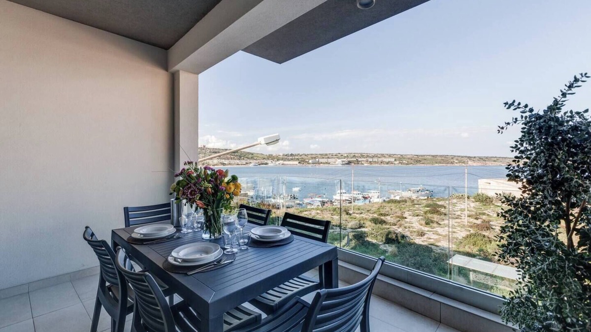 Għadira Apartment | This apartment is a 3 bedroom(s), 3 bathrooms, located in Il-Mellieħa, null.