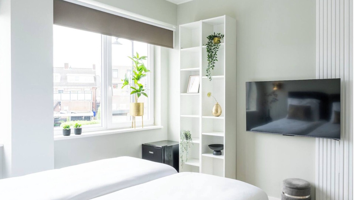 Raamsdonksveer Apartment | This apartment is a 1 bedroom(s), 1 bathrooms, located in Raamsdonksveer, Noord-Brabant.