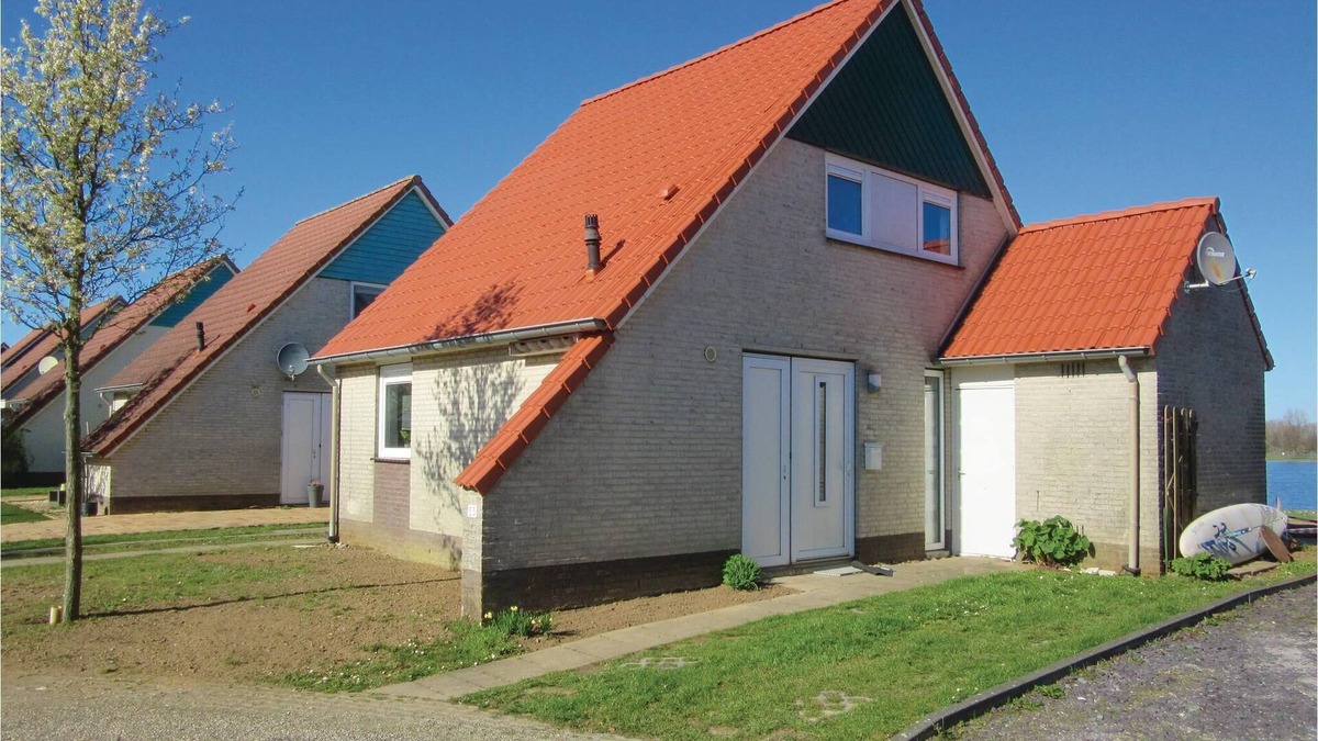 Stevensweert House | This beautifully furnished villa in the villa park Porta Isola in Stevensweert offers you pleasant c