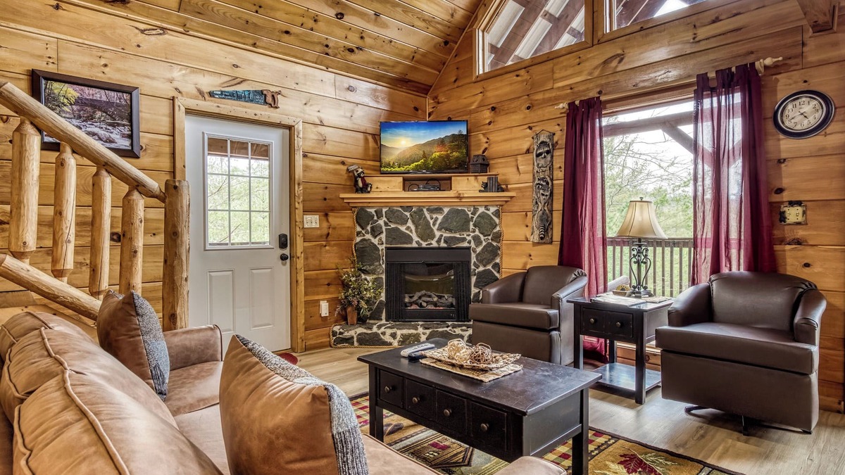 Caton Cabin | This Cabin is ideal for a family vacation or just a weekend getaway!