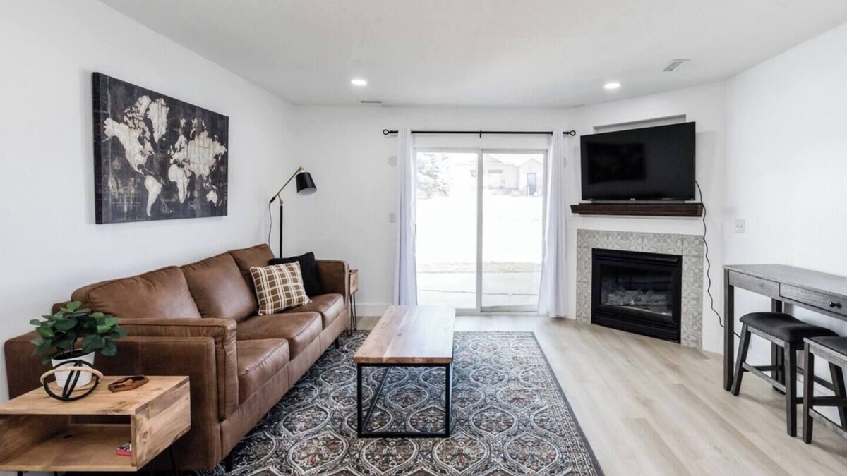 Logan Condo | This condominium is a 2 bedroom(s), 1 bathrooms, located in North Logan, UT.