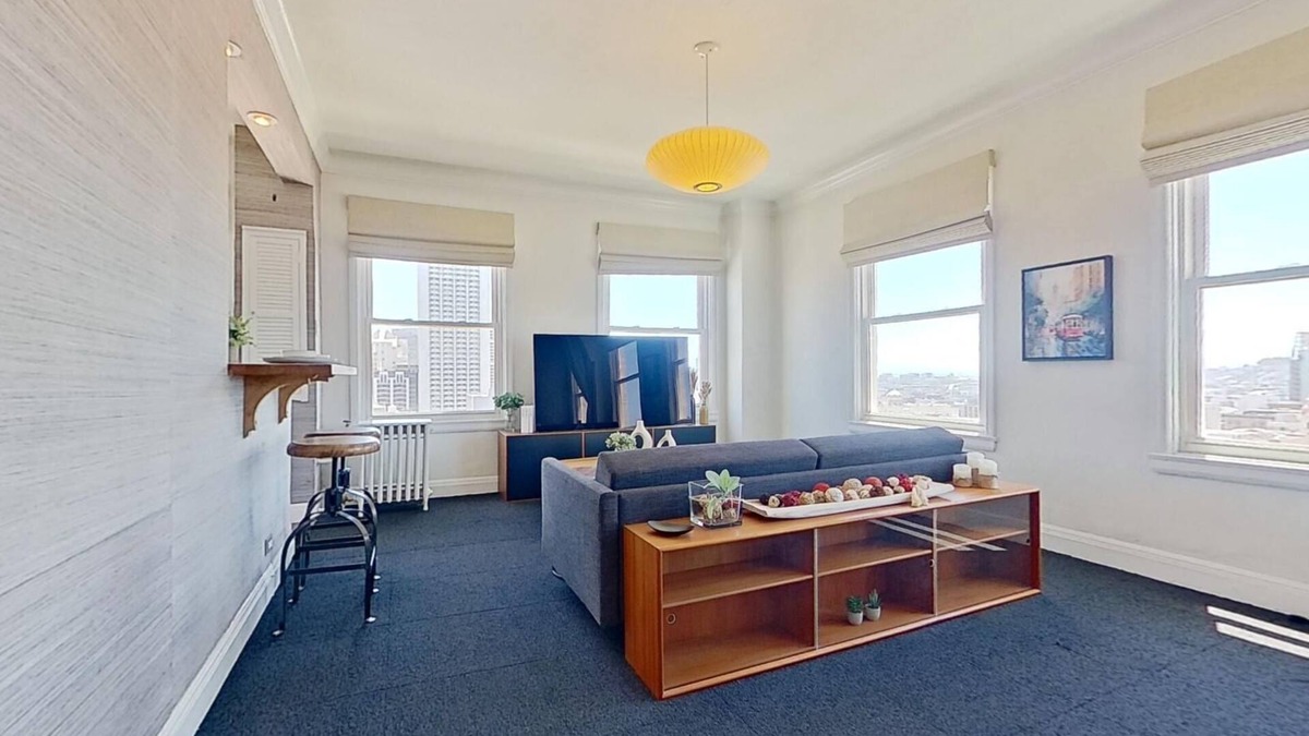 Tenderloin Condo | This condominium is a 0 bedroom(s), 1 bathrooms, located in San Francisco, CA.