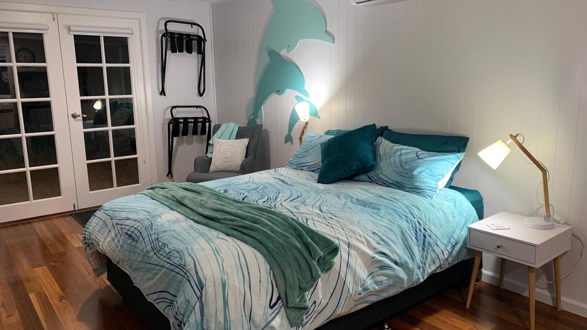 Paynesville Cottage | This cozy cottage is the perfect springboard to the wonderful Gippsland Lakes