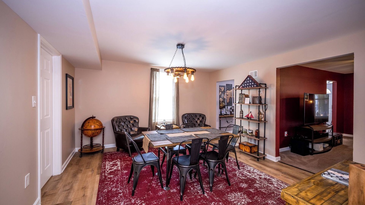 Havre De Grace House | This house is a 3 bedroom(s), 2 bathrooms, located in Havre de Grace, MD.