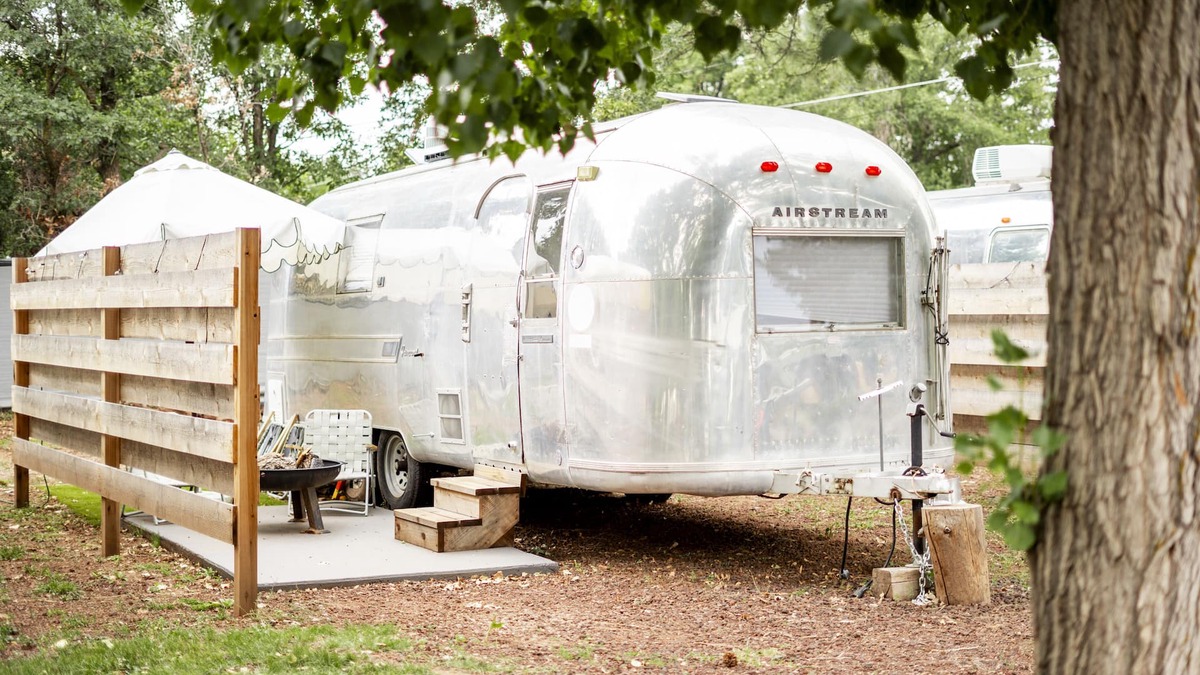 Pinetop RV Rental | This is Cliffy! Our 1967 airstream