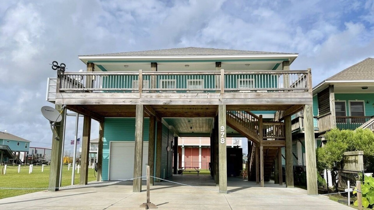 Port Bolivar House | THIS IS WHAT I LIKE - You'll like it too! Super cute, close to beach, 3 bdrm