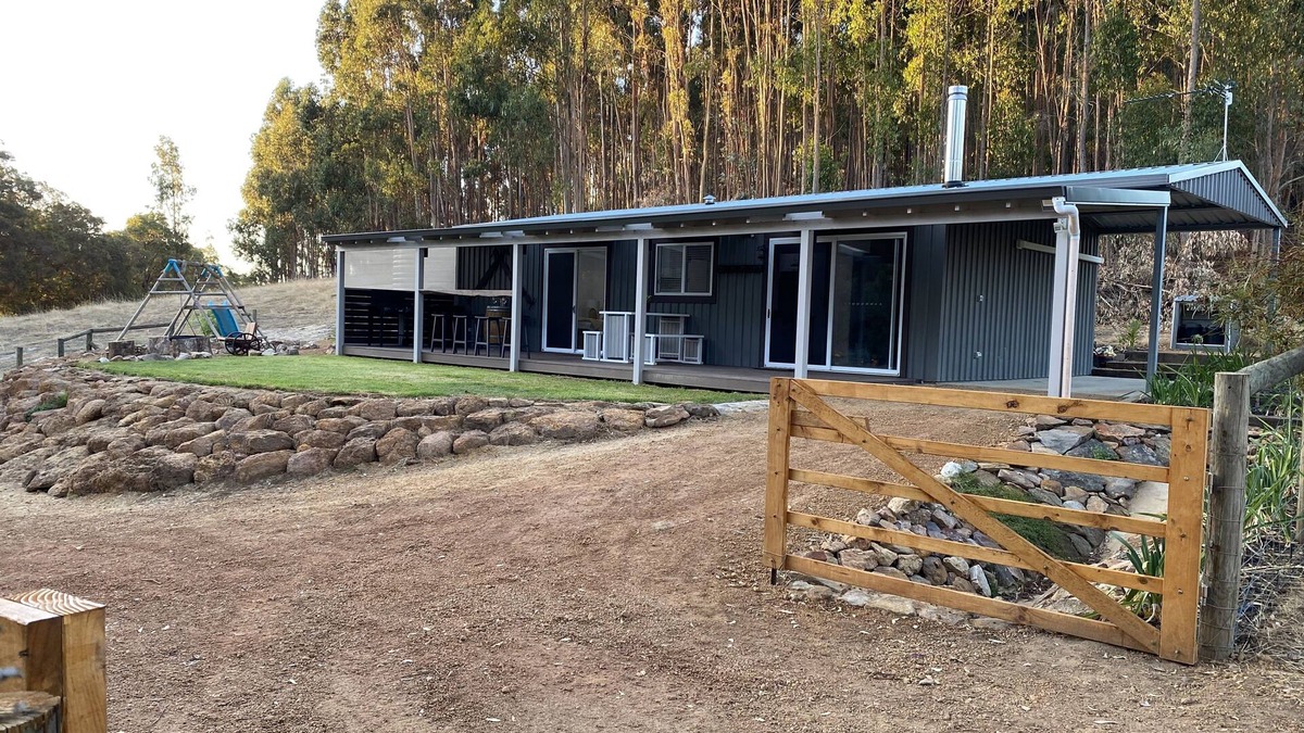 Lowden Cabin | This Luxury Cabin is a true country retreat