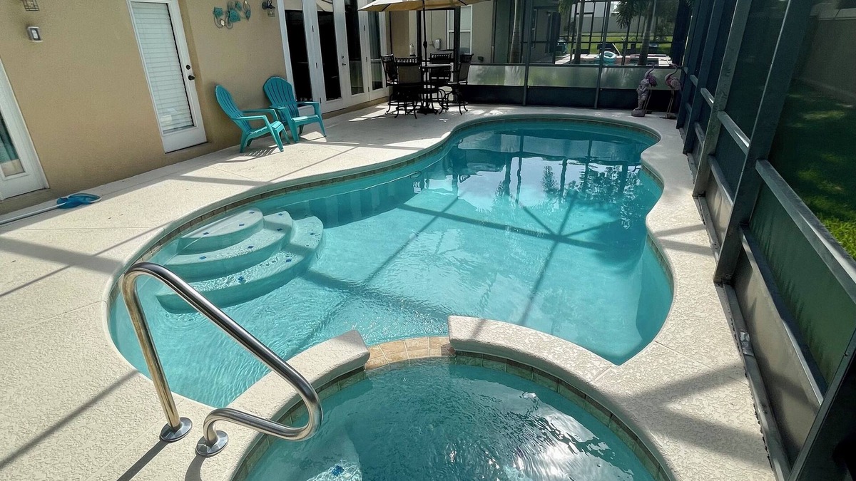Marbella Villa | This Oasis is yours for a relaxing, quiet time. Enjoy all Florida has to offer!