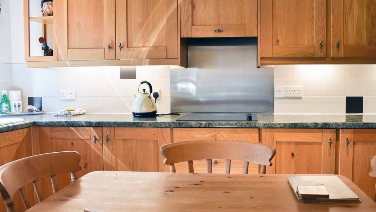 Askrigg Cottage | This quaint character dales cottage provides the ideal base for exploring Wensleydale.