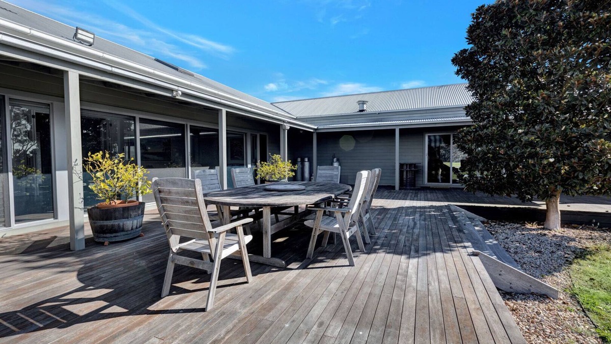 Longford House | This retreat offers a perfect blend of tranquility and modern amenities