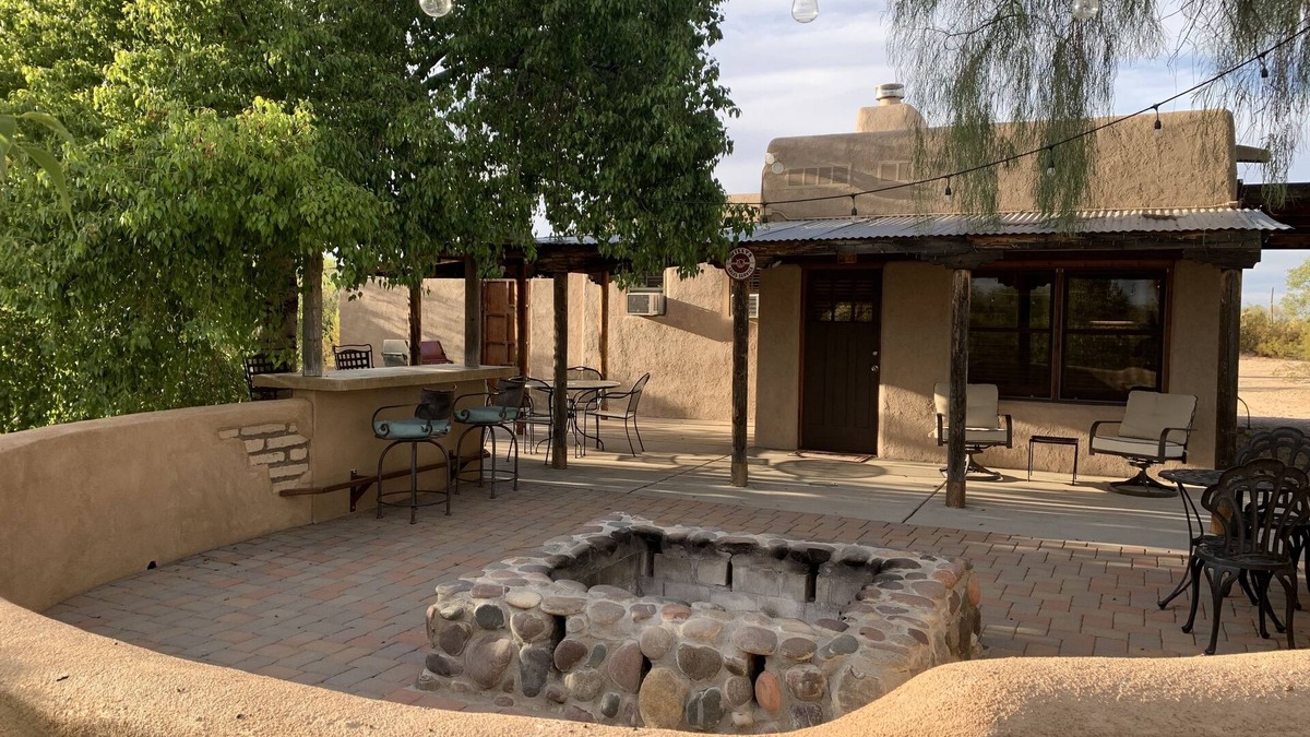 Marana House | This secluded ranch house on a spacious 5-acre lot offers a perfect retreat