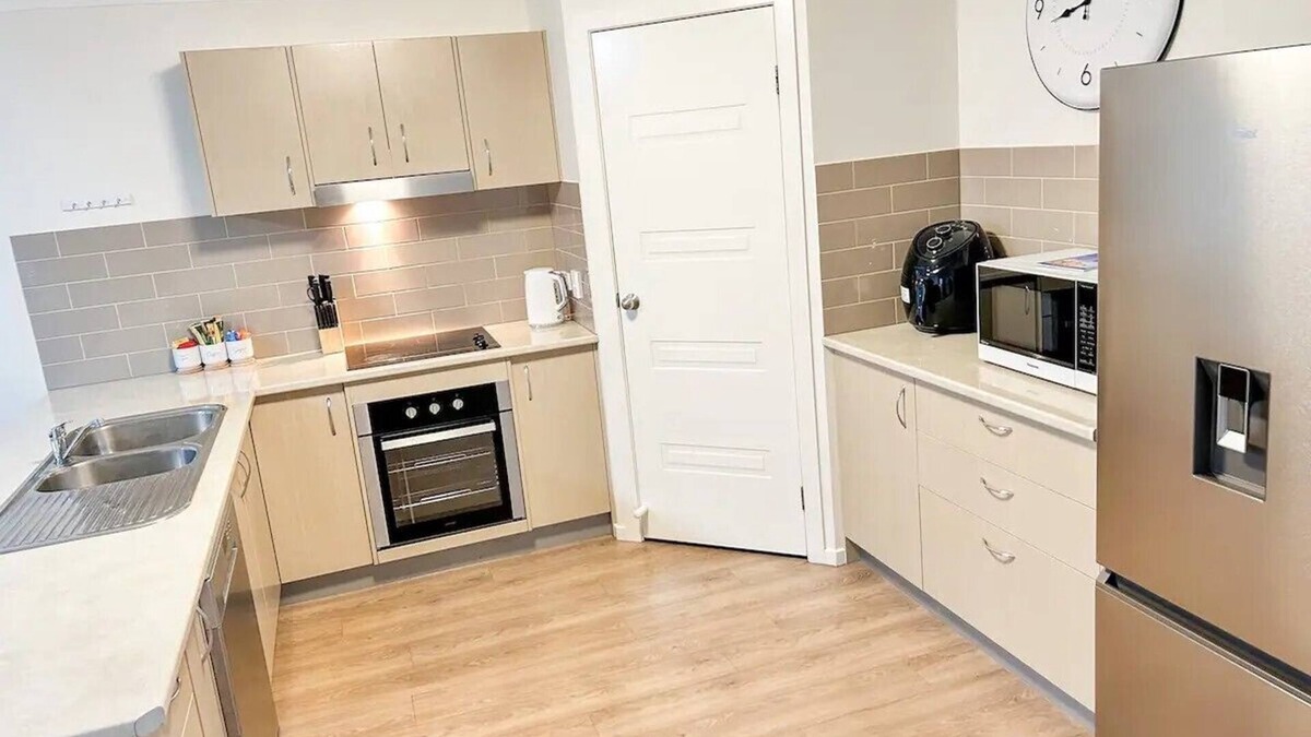 Waterford West House | This spacious yet cozy property will sleep up to 8 people!