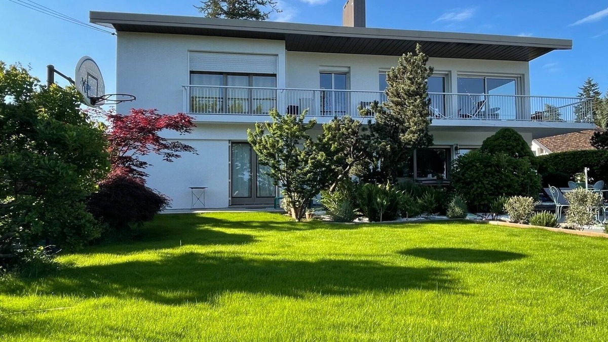 Thonon-les-Bains Apartment | Thonon, in a residential area, studio in a house near the spa center.