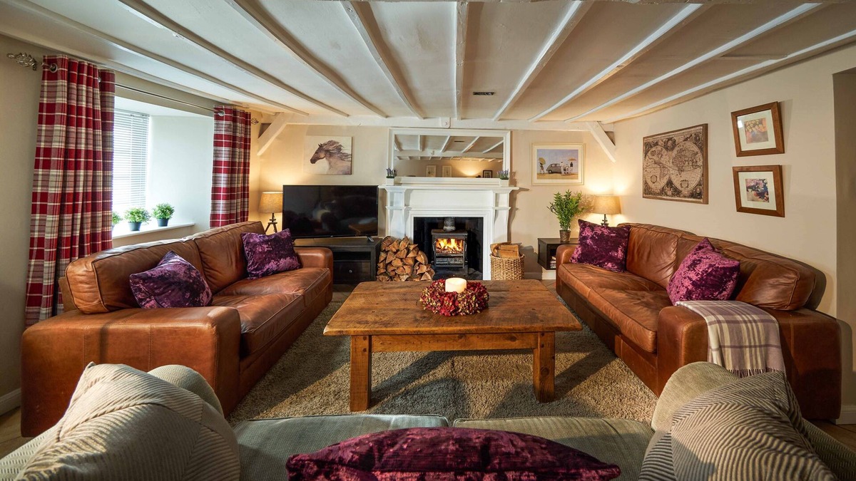 Kippen House | Thornhill Lodge Luxury 4 Bedroom all ensuite