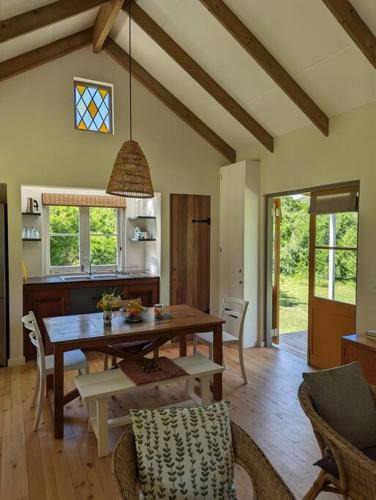 Buffalo Hills Game Reserve Apartment | Thornybush, River Cottage