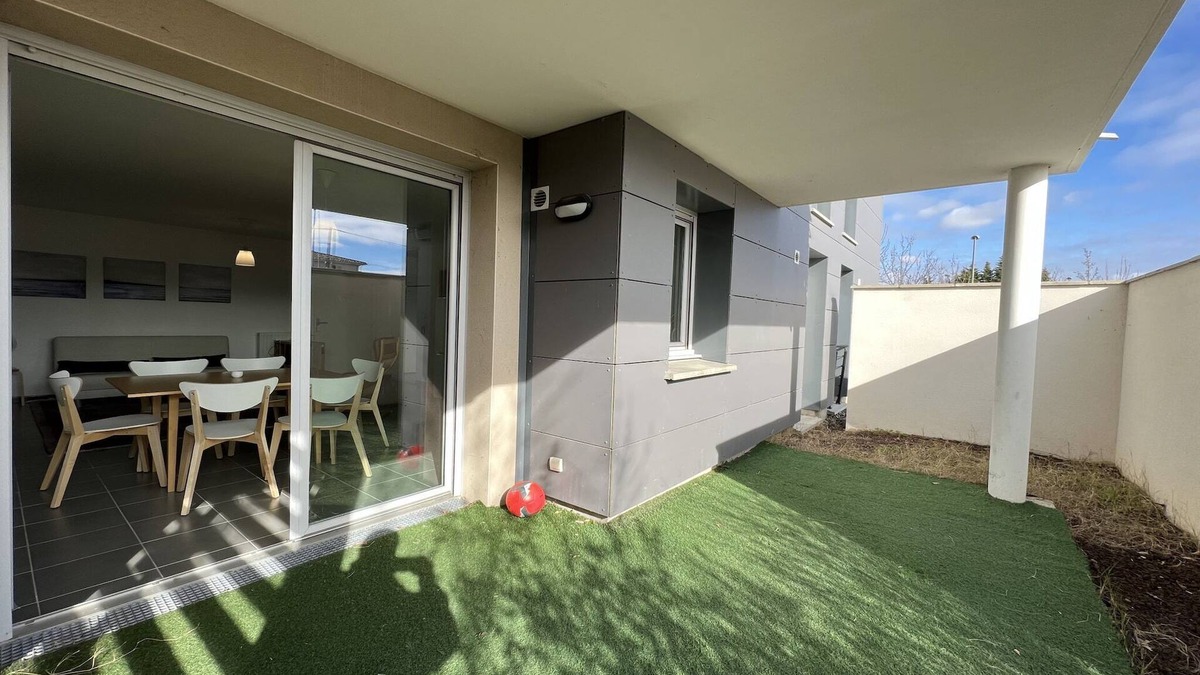Blagnac Apartment | Three-bedroom apartment in Blagnac
