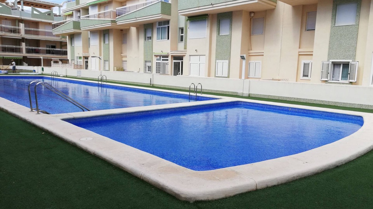Xeraco Apartment | Three bedroom ground floor apartment with direct access to pool and common areas!