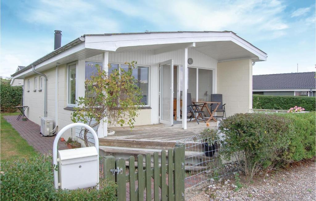 Hejsager Strand House | Three-Bedroom Holiday Home In Haderslev