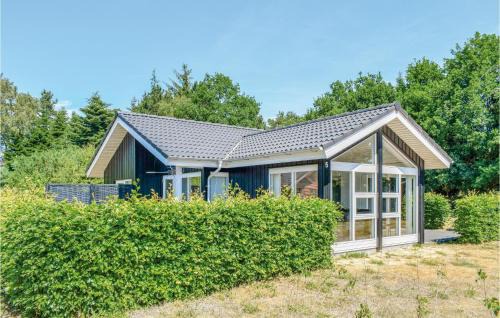 Øksenmølle House | Three-Bedroom Holiday Home In Ebeltoft