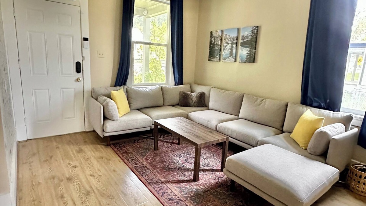 Bonner House | Three bedroom home, concerts, fishing & outdoors!