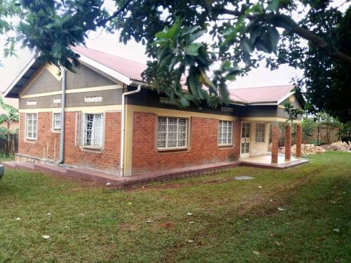 Seeta House | Three bedroom house for stay in seeta town mukono