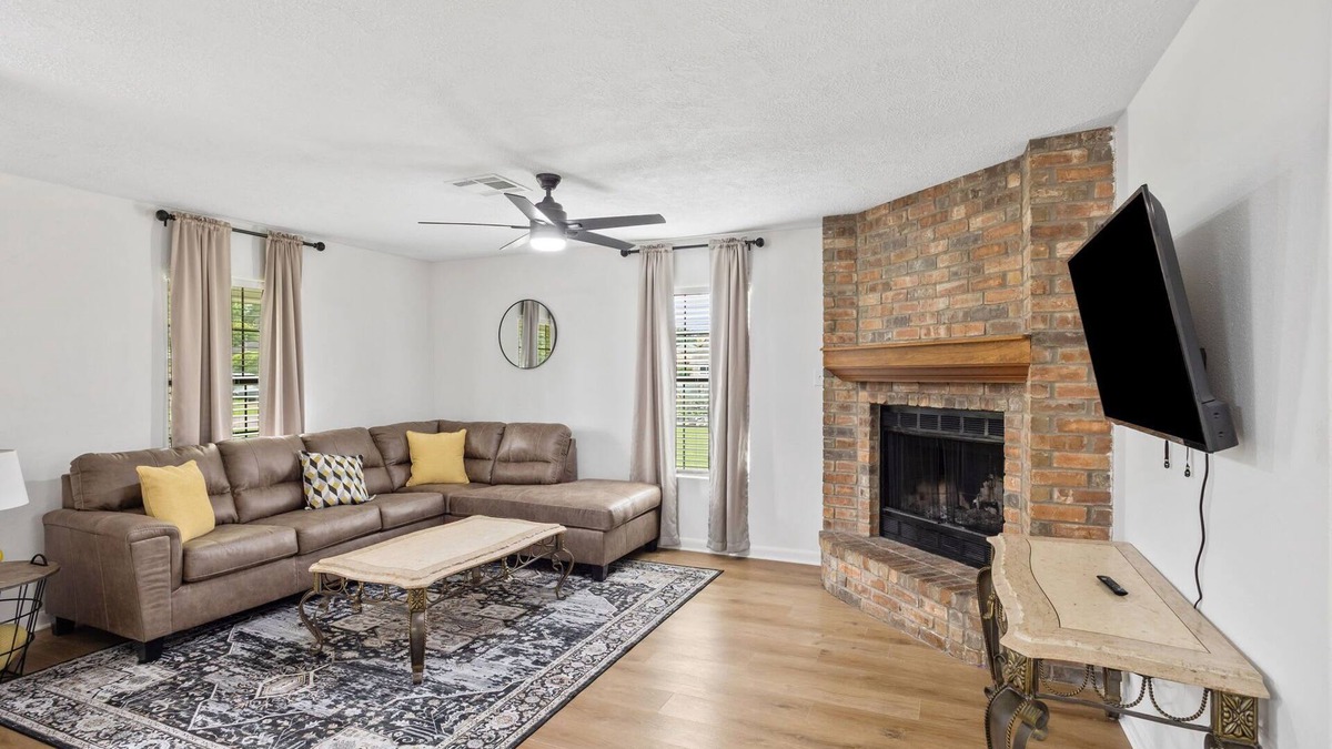 Lake Charles House | Three Bedroom House in Lake Charles