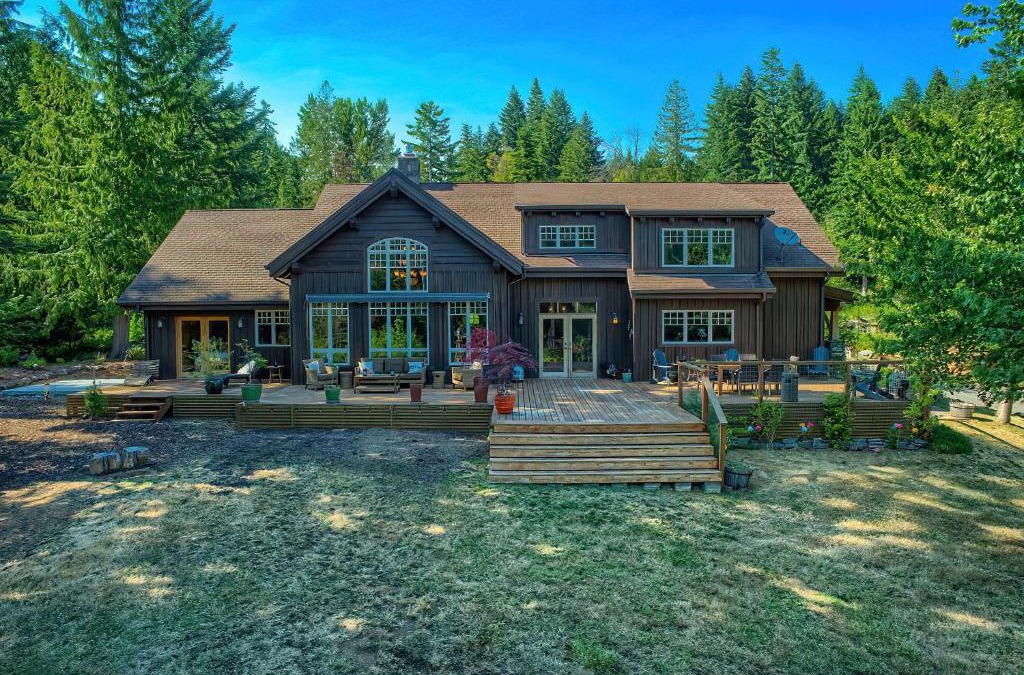 Stevenson House | Three-Bedroom House