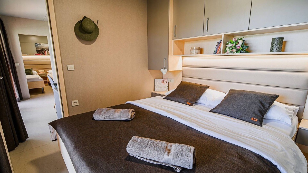 Terme Catez House | Three Bedroom Mobile Home 15/020
