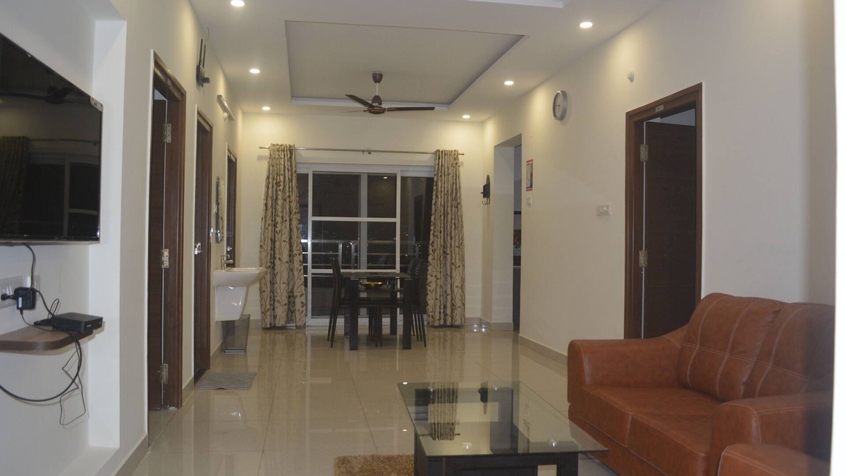 HITEC City House | Three Bedroom Serviced Apartment With Fully Equipped Kitchen - Cloud9Homes